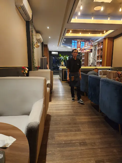 Sergio Shisha Cafè & Eatery