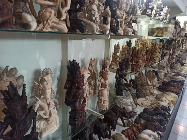 Werochana Wood Carving