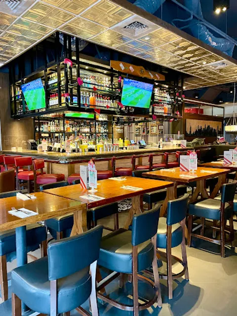 TGI FRIDAYS Gloria Outlet Restaurant