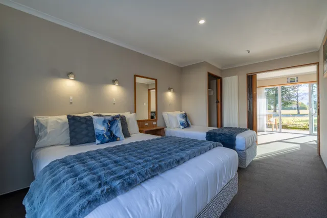 Parklands Motel and Apartments Te Anau