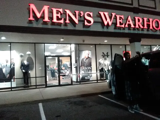 Men's Wearhouse