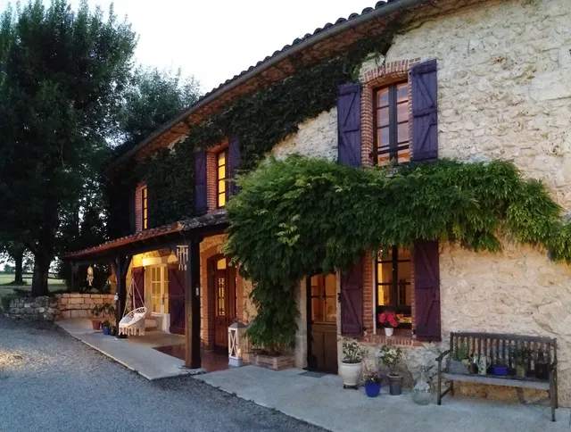 Sur mon chemin Maison et table d'hôtes. Lieu de ressourcement