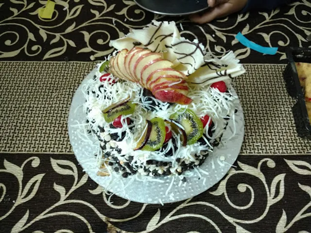 Crystal Sweet And Bakery