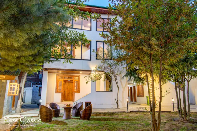 New Classic Luxury Resorts