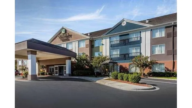 Quality Suites Pineville - Charlotte