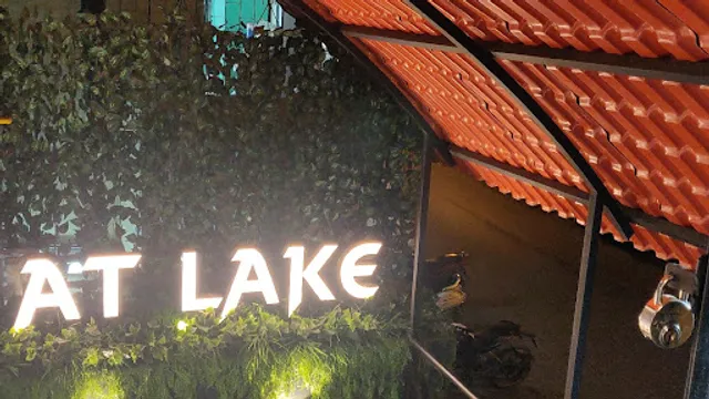 ATLAKE The Dining Bar