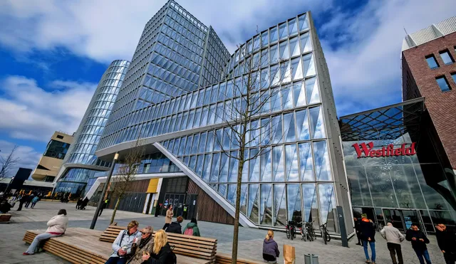 Showroom Westfield Hamburg-Überseequartier