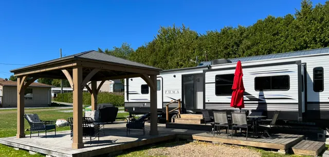 Cedar Cove Campground & Cottage Rentals