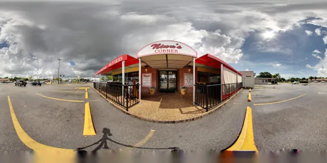 Nino's Corner Italian Restaurant & Pizzeria