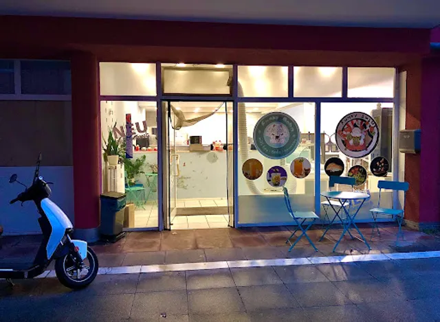 Funky Sushi Orient Home