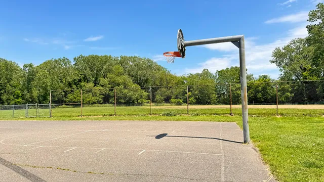 Tom McCarty Memorial Park