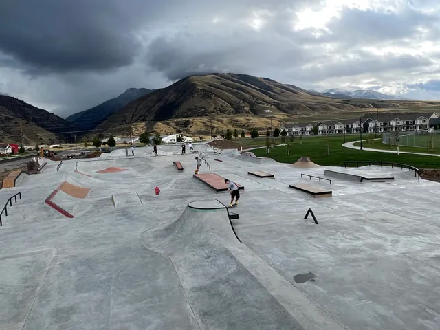Hyrum Skatepark