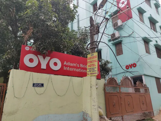 OYO Flagship Adam's Bridge International Hotel