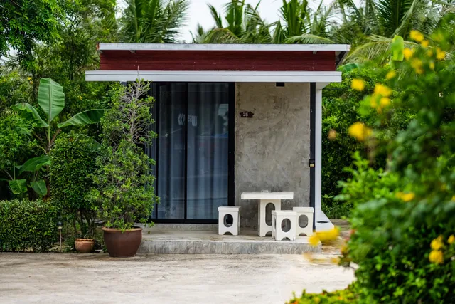 LOFT Zone by โรงแรมพรรณ