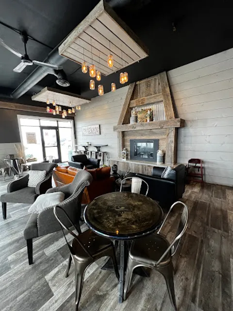 Meg-A-Latte | Coffee House (Harvest Location)