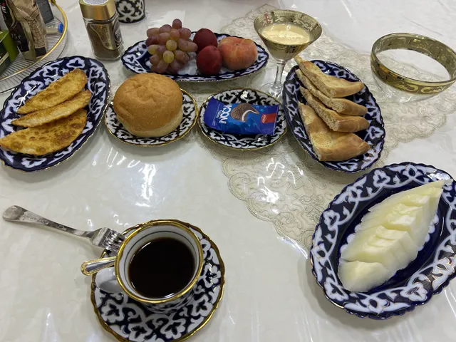 Sarzamin Guest House