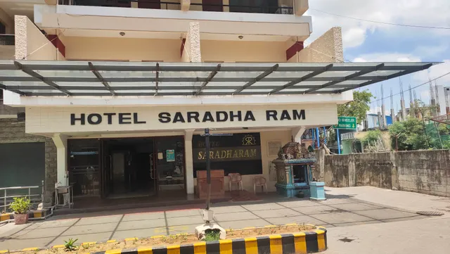 Hotel Saradharam