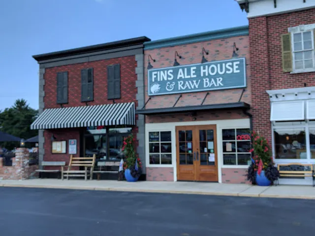 FINS Ale House & Raw Bar