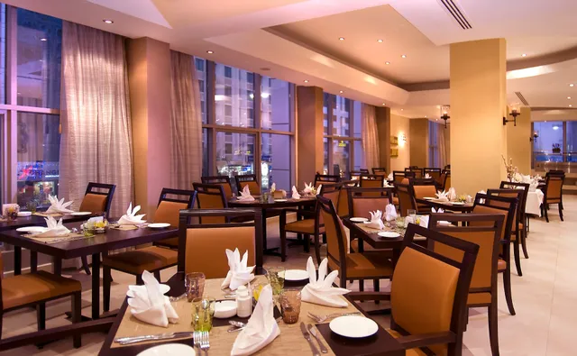 La Piazza Restaurant