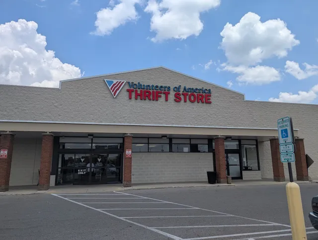 Volunteers of America Thrift Store - West Henderson