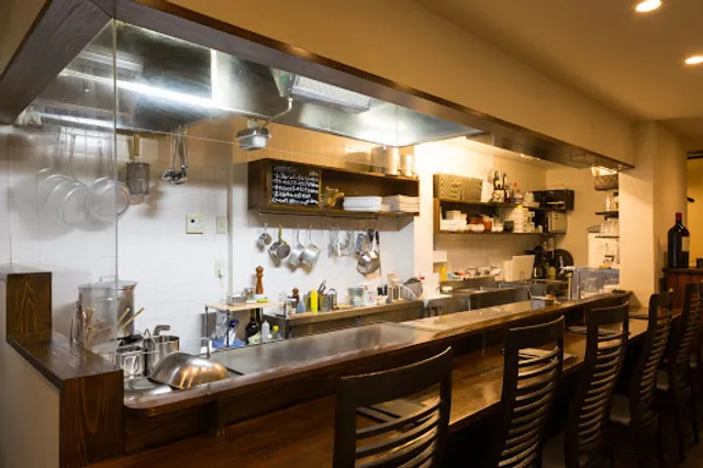 洋風鉄板ダイニング 日向