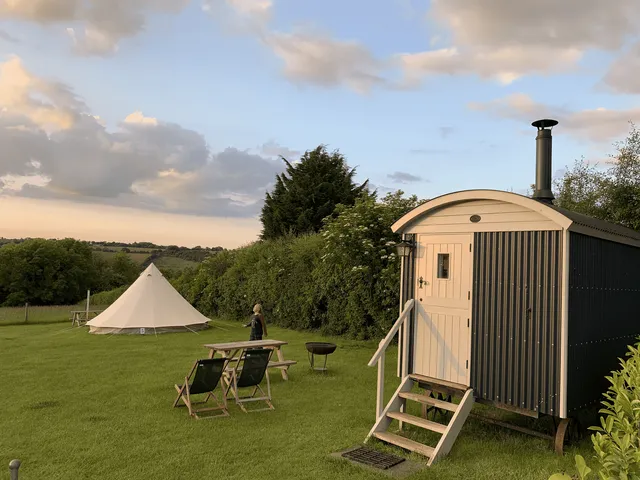 Home Farm Camping, Glamping & Caravan Site