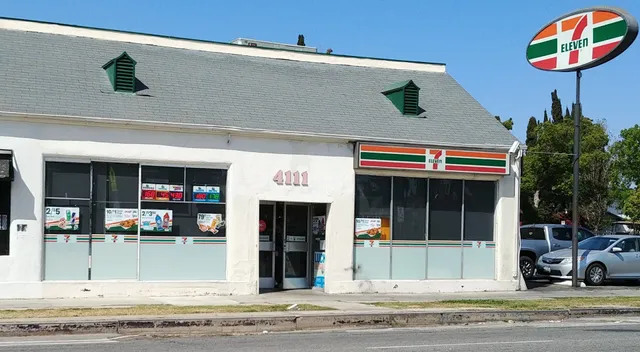 7-Eleven