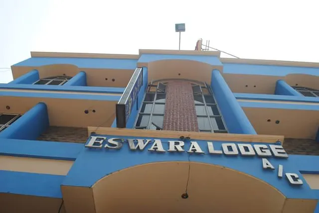 Hotel Eswara Temple Stay