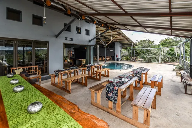 Wild Medlar Accommodation and Venue