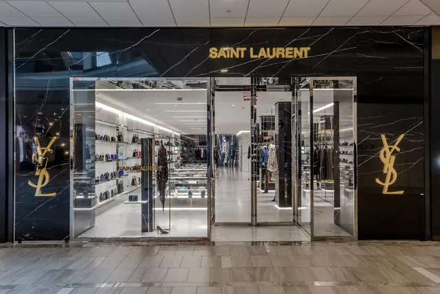 Saint Laurent