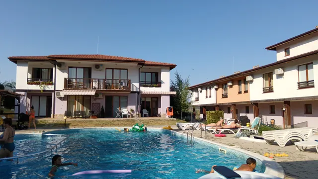 Студиа Доневи