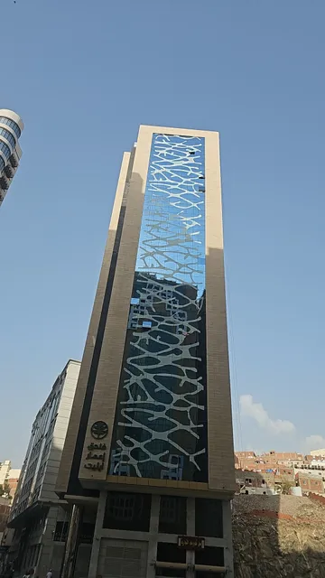 فندق النخبة 1