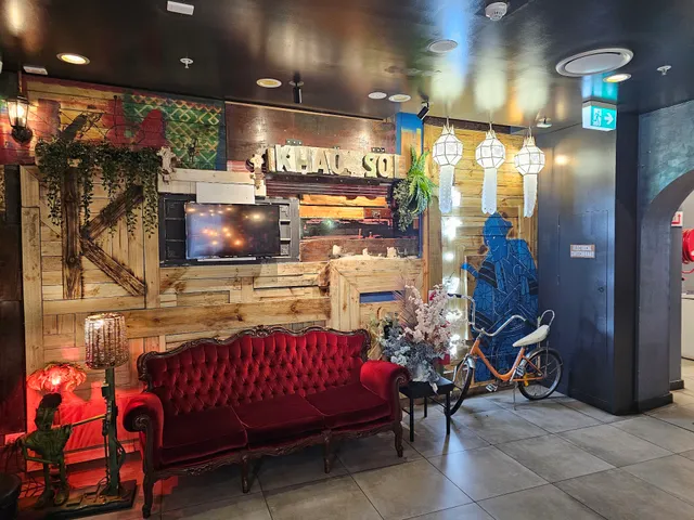 K H A O • S O I - カ オ • ソ ー イ