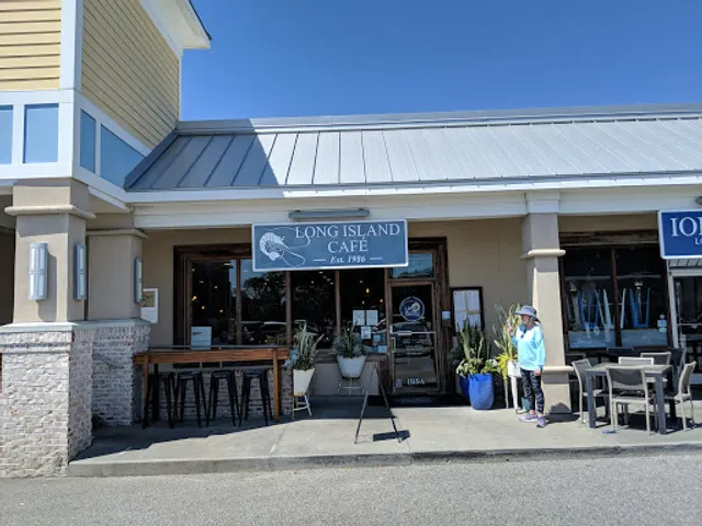 Long Island Cafe
