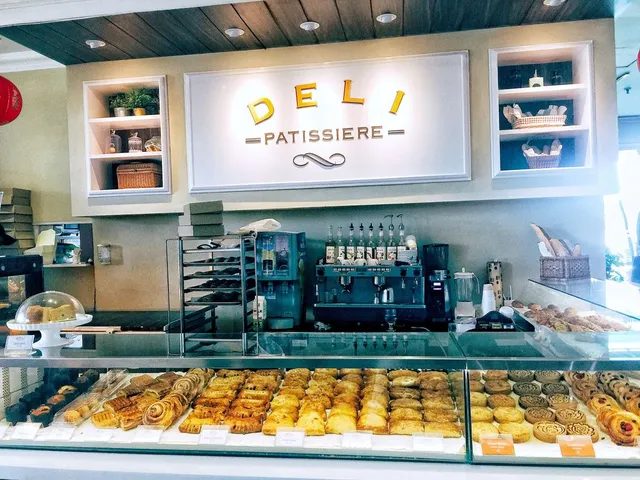 Croissant Crunch - PIK