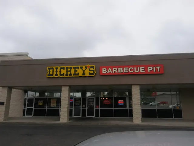 Dickey's Barbecue Pit