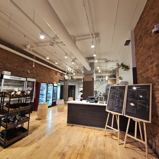 CU URBAN MARKET & CAFE