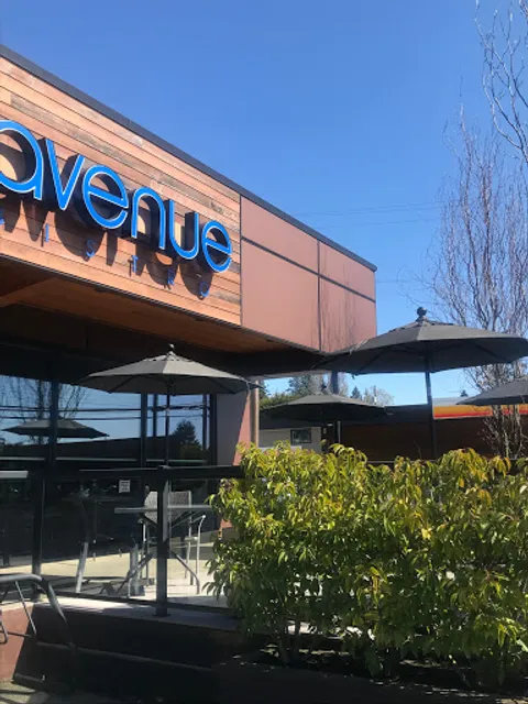 Avenue Bistro