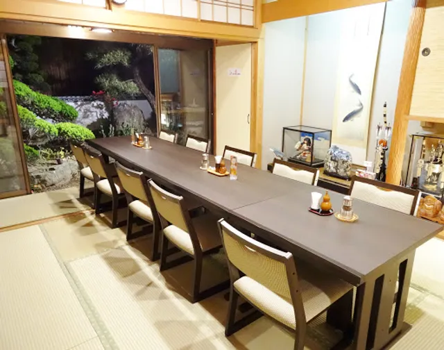 国産うなぎ・黒毛和牛ステーキ うおさだ