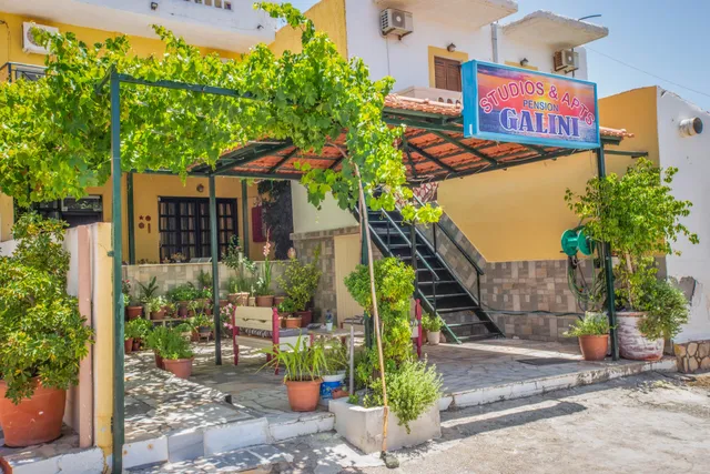 GALINI Apartments (Eirini Galini) Family Apartments