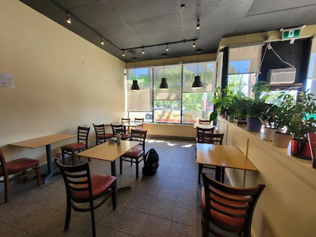 Tina Vietnamese Cuisine (V-Cafe)