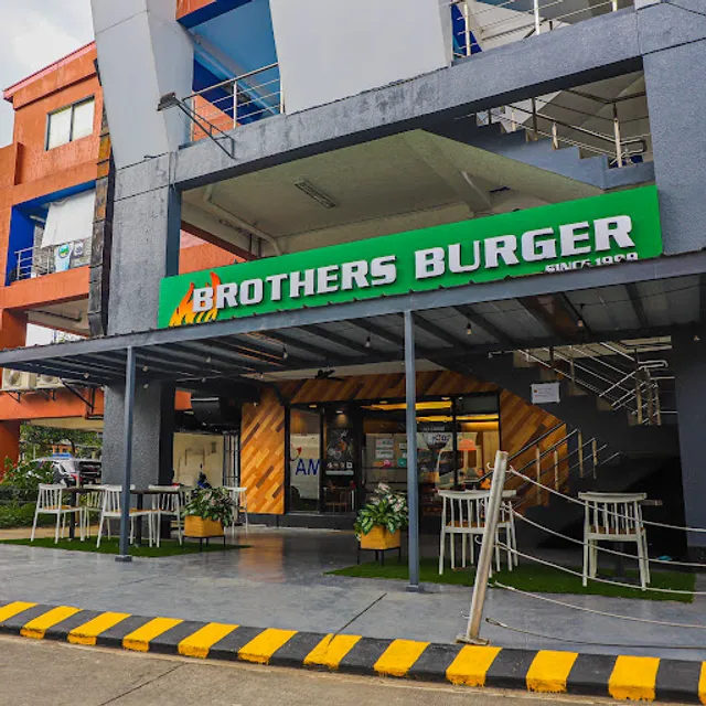 Brothers Burger - Filoil EcoOil Centre