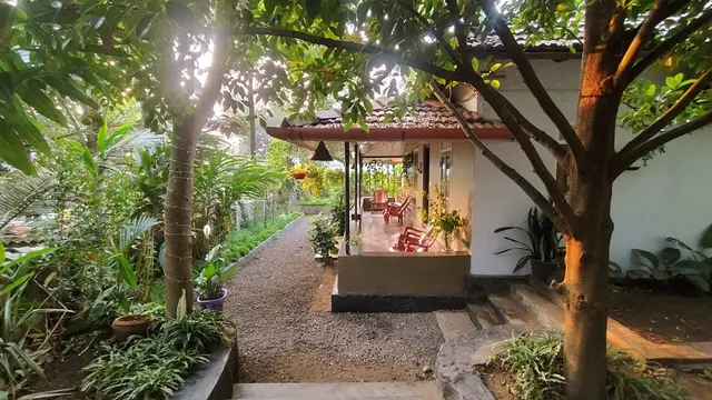 Western Courtyard Munnar ac cottage