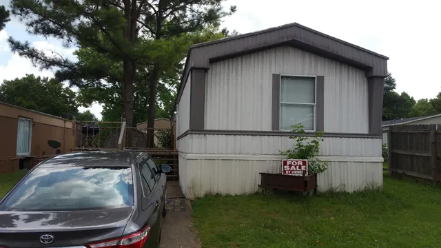 Canada Trace Mobile Home Community