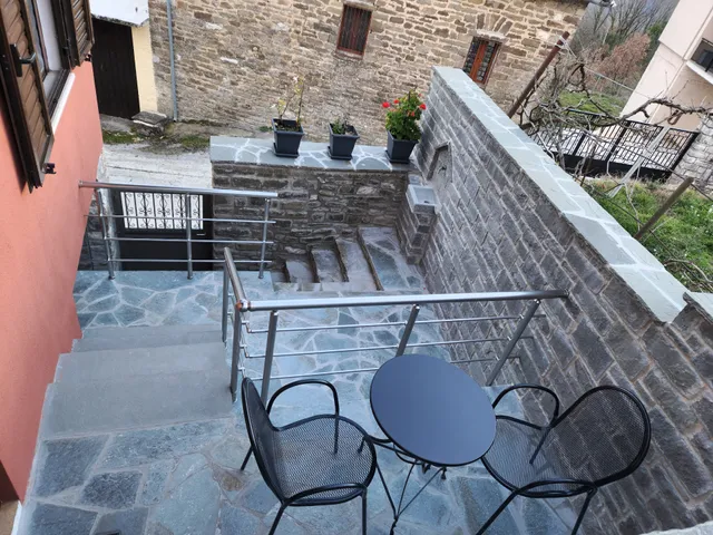 Ξενωνας Museum στο Ελληνικό Ιωαννίνων, ισογείου και 1ου ορόφου