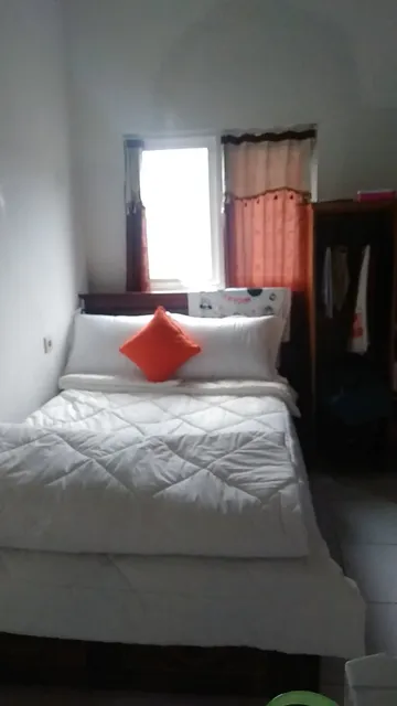 Yustin Family Homestay