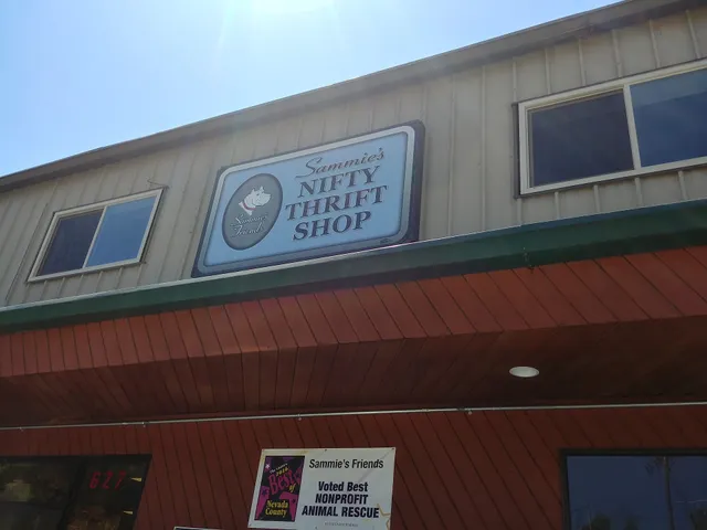Sammie's Nifty Thrift Shop