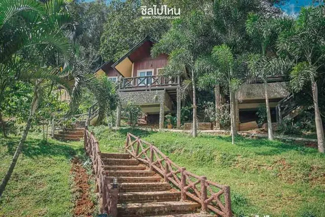 ศูนย์พัฒนาโครงการหลวงม่อนเงาะ