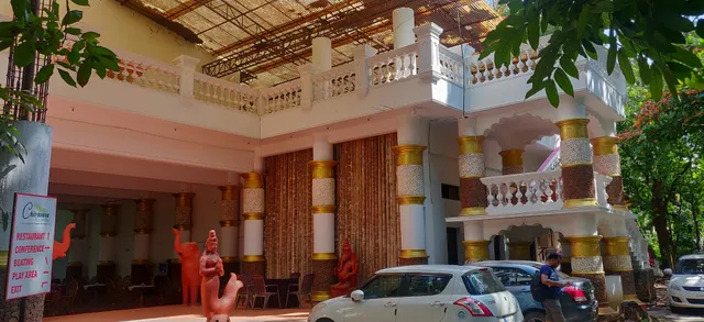 chitravana resorts mysuru