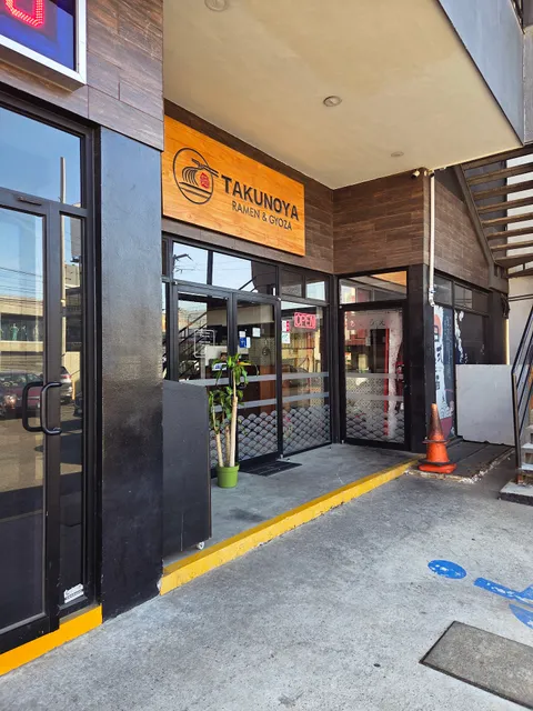 Takunoya Ramen & Gyoza